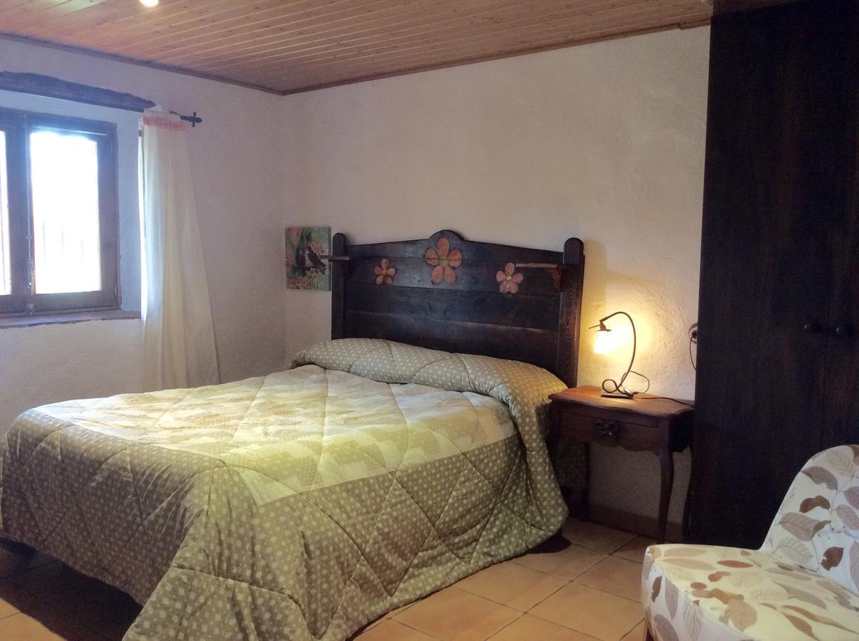 Casa Rural Con Piscina Y Vistas Al Valle - Cal Pallares Argestues Eksteriør bilde